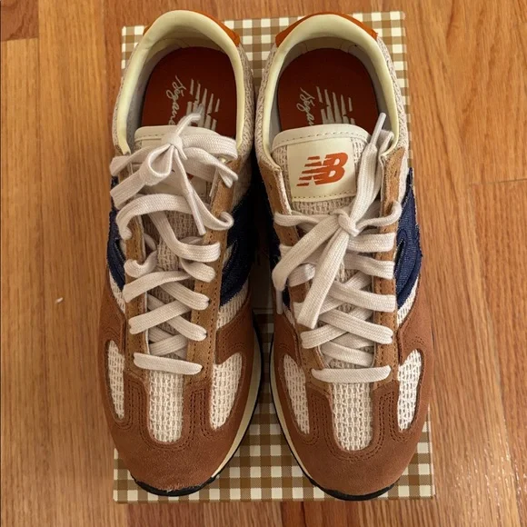 Sézane x New Balance 471 Sneakers - Picture 4 of 11